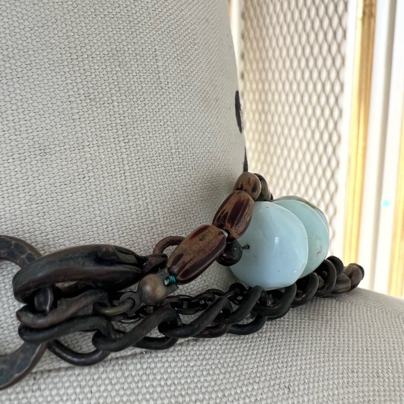 Stunning Hand Crafted Multi-Layer Statement Necklace - Picture 11 of 12